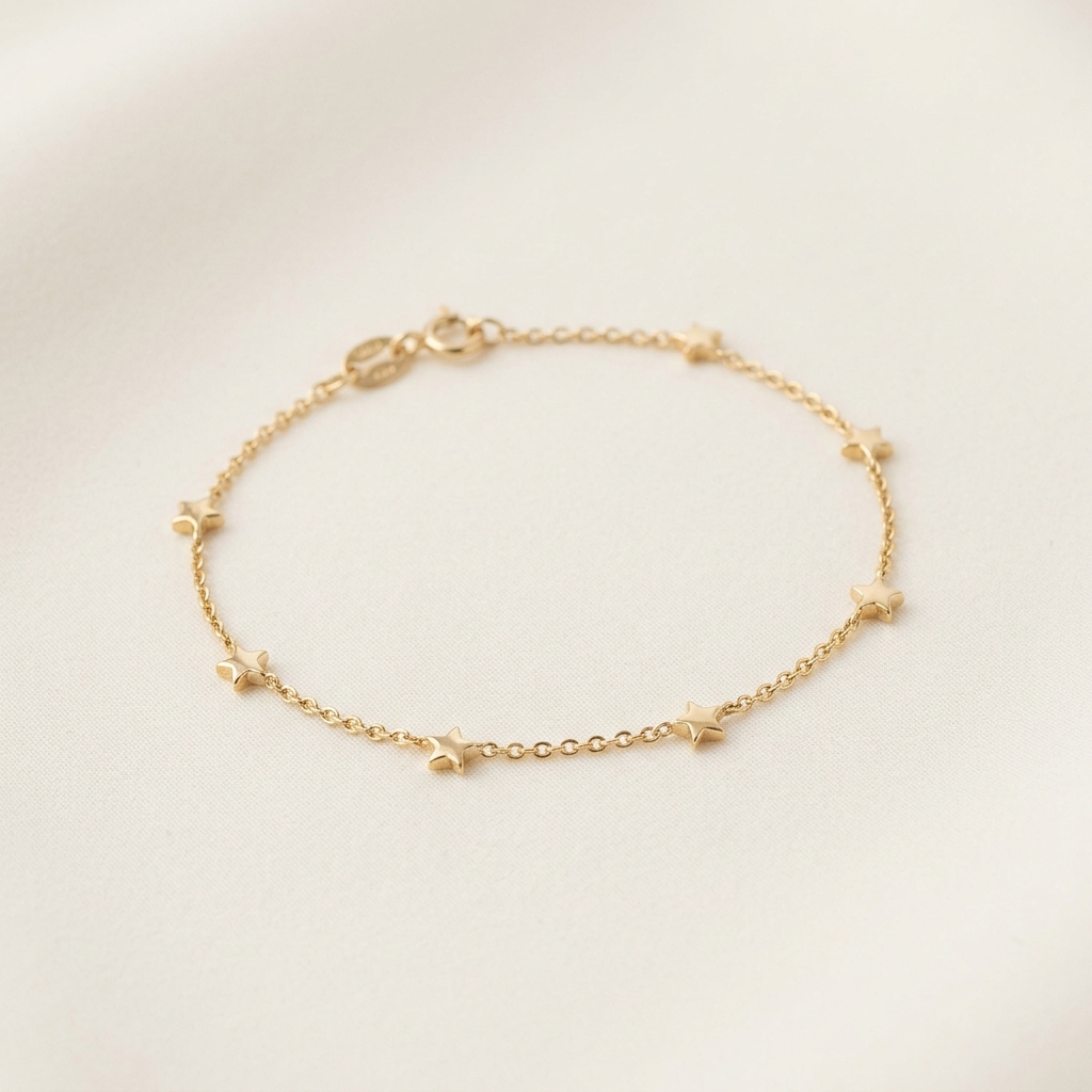 Delicate Gold Chain Bracelet